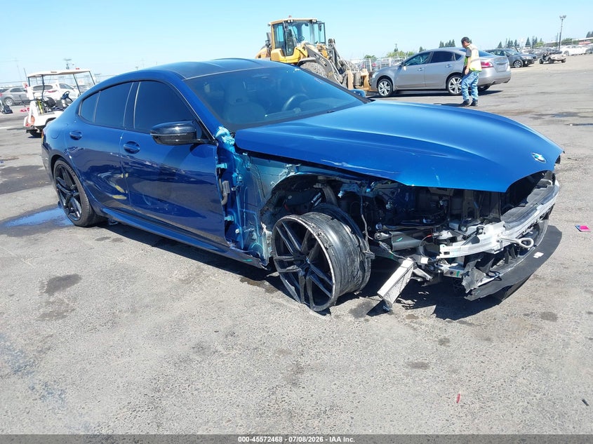 2021 BMW M8 VIN WBSGV0C05MCF84231 — IAAI salvage auction photo
