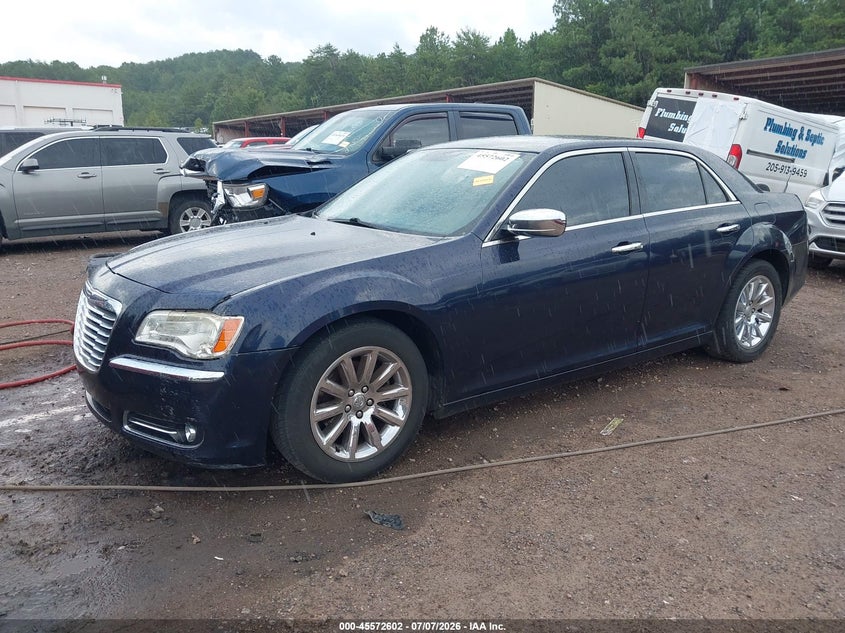 2012 Chrysler 300 VIN 2C3CCACG8CH138666 IAAI salvage auction — RIGHT SIDE, Salvage (Alabama), sold $650 on 2026-07-31 (photo 2)