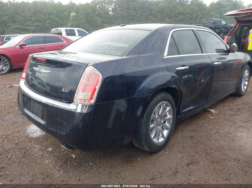 2012 Chrysler 300 VIN 2C3CCACG8CH138666 IAAI salvage auction — RIGHT SIDE, Salvage (Alabama), sold $650 on 2026-07-31 (photo 4)