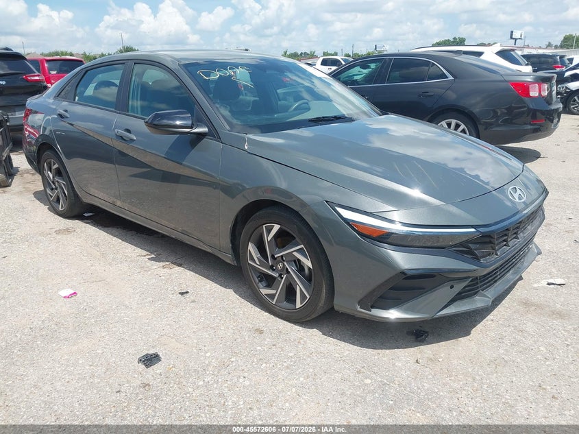 2025 Hyundai Elantra VIN KMHLM4DG8SU965180 — IAAI salvage auction photo