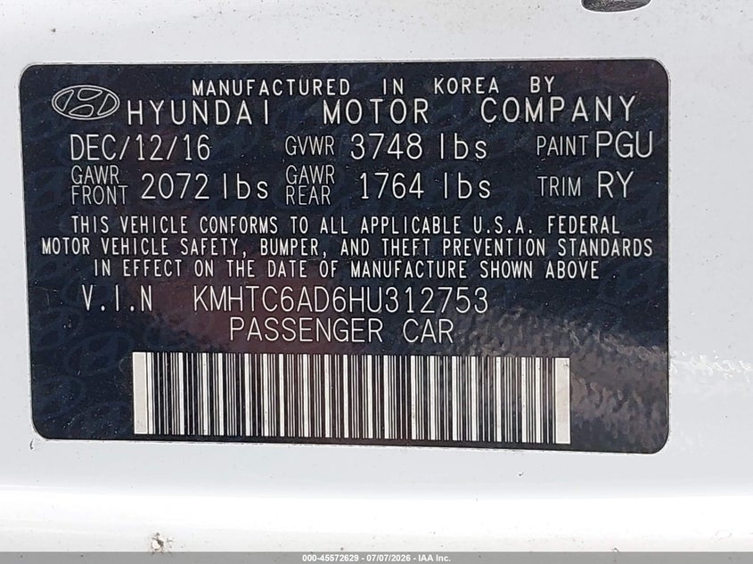 2017 Hyundai Veloster VIN KMHTC6AD6HU312753 IAAI salvage auction — NORMAL WEAR, Clear (Illinois), sold $2,100 on 2026-07-29 (photo 9)