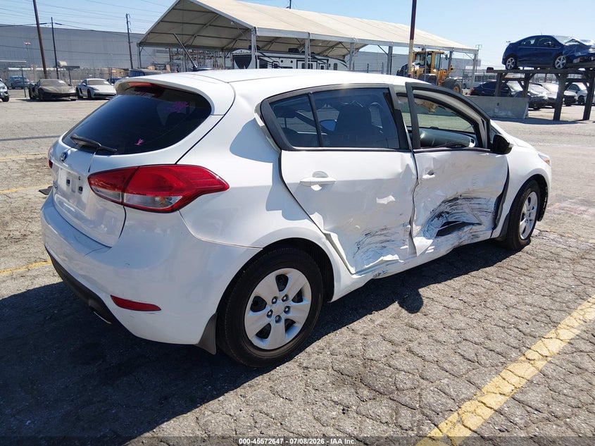 2017 Kia Forte VIN KNAFK5A80H5668088 IAAI salvage auction — RIGHT FRONT, Salvage (California), sold $1,650 on 2026-08-01 (photo 4)