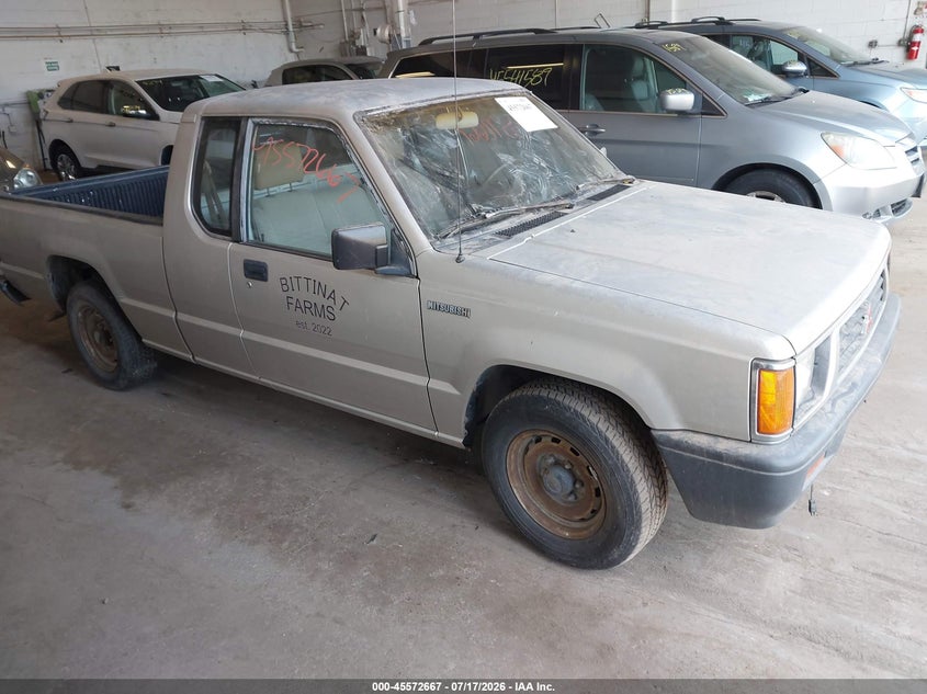 1994 Mitsubishi Mighty max / s VIN JA7LS23GXRP003257 IAAI salvage auction — NORMAL WEAR, Clear (Wyoming), sold $800 on 2026-07-29 (photo 1)