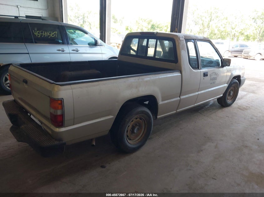 1994 Mitsubishi Mighty max / s VIN JA7LS23GXRP003257 IAAI salvage auction — NORMAL WEAR, Clear (Wyoming), sold $800 on 2026-07-29 (photo 4)
