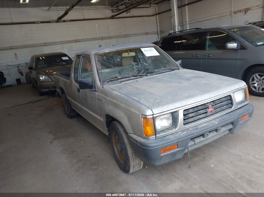 1994 Mitsubishi Mighty max / s VIN JA7LS23GXRP003257 IAAI salvage auction — NORMAL WEAR, Clear (Wyoming), sold $800 on 2026-07-29 (photo 6)