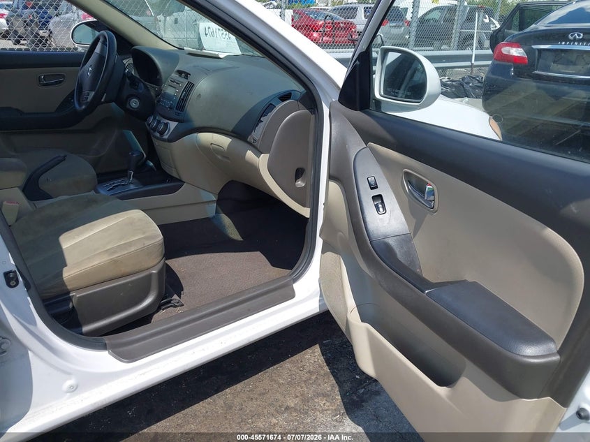 2010 Hyundai Elantra VIN KMHDU4AD2AU198942 IAAI salvage auction — NORMAL WEAR, Clear-Dealer Only (North Carolina), sold $425 on 2026-07-13 (photo 5)