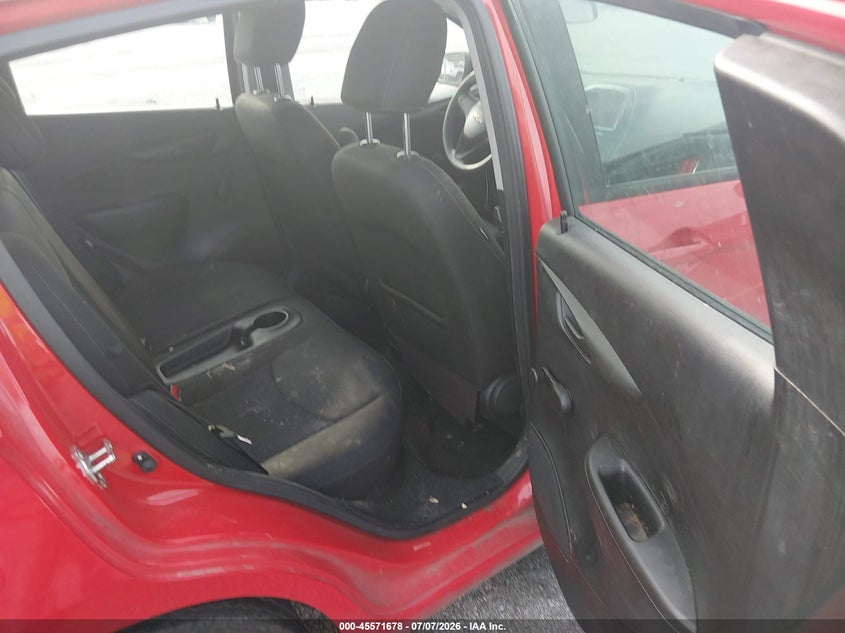 2019 Chevrolet Spark VIN KL8CB6SA8KC761787 IAAI salvage auction — RIGHT FRONT, Repossession Paperwork (Georgia), sold $75 on 2026-07-15 (photo 8)