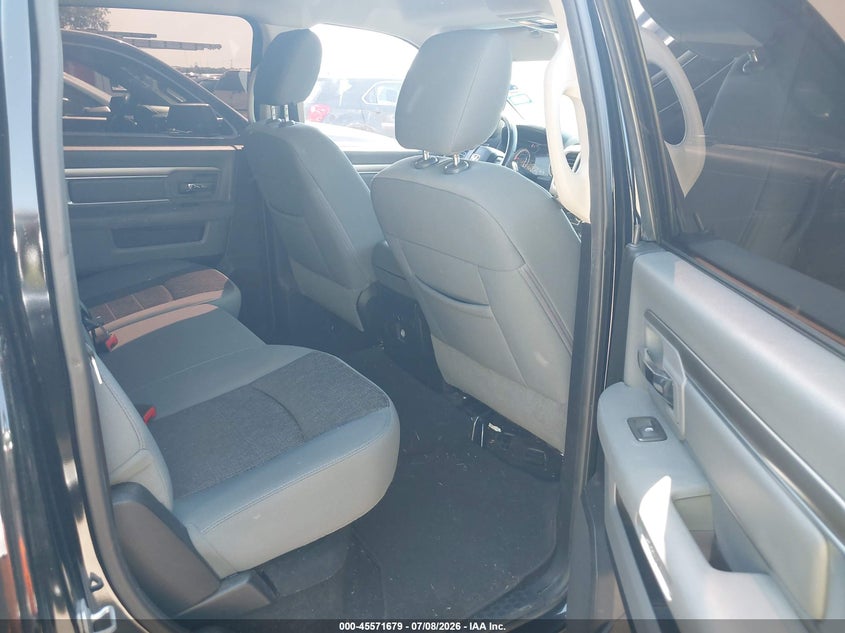 2013 Ram 1500 VIN 1C6RR6LTXDS529947 IAAI salvage auction — NORMAL WEAR, Original (Texas), sold $2,250 on 2026-07-27 (photo 8)