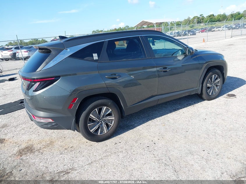 2023 Hyundai Tucson VIN KM8JBCA14PU087391 IAAI salvage auction — STORM DAMAGE, Rebuildable (Florida), sold $4,150 on 2026-07-30 (photo 4)