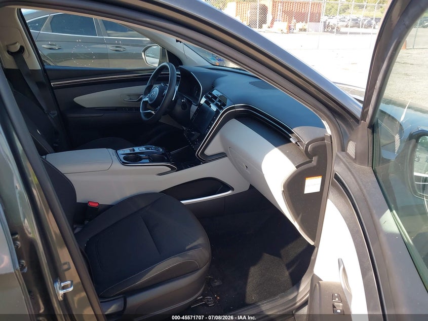 2023 Hyundai Tucson VIN KM8JBCA14PU087391 IAAI salvage auction — STORM DAMAGE, Rebuildable (Florida), sold $4,150 on 2026-07-30 (photo 5)