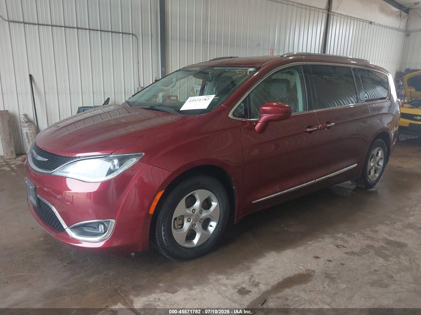 2017 Chrysler Pacifica VIN 2C4RC1EGXHR510576 IAAI salvage auction — RIGHT SIDE, Salvage (Iowa), sold $2,750 on 2026-07-30 (photo 2)