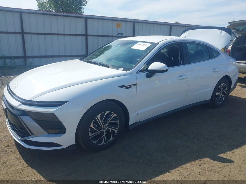 2026 Hyundai Sonata VIN KMHL24JJ4TA157742 IAAI salvage auction — REAR END, Salvage Title, sold $9,800 on 2026-07-11 (photo 2)