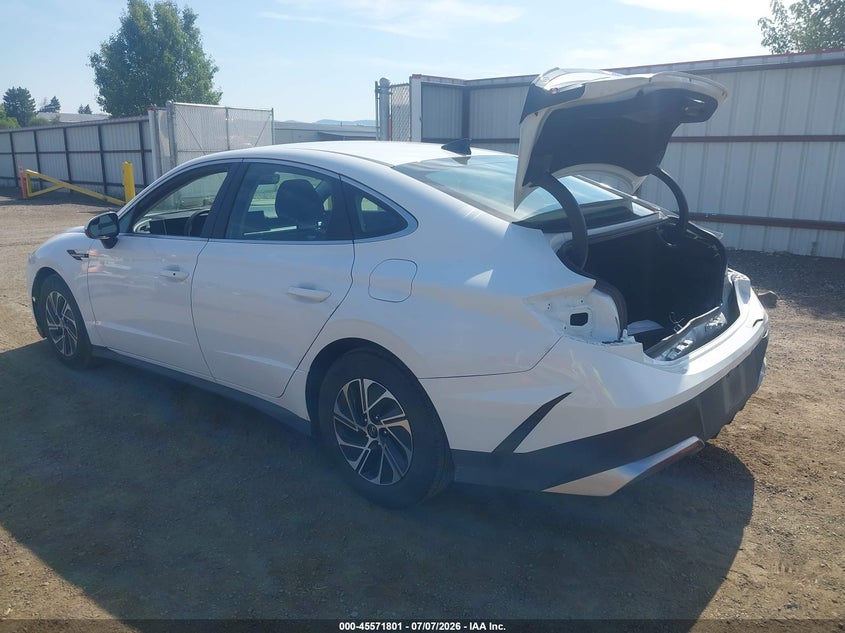 2026 Hyundai Sonata VIN KMHL24JJ4TA157742 IAAI salvage auction — REAR END, Salvage Title, sold $9,800 on 2026-07-11 (photo 3)