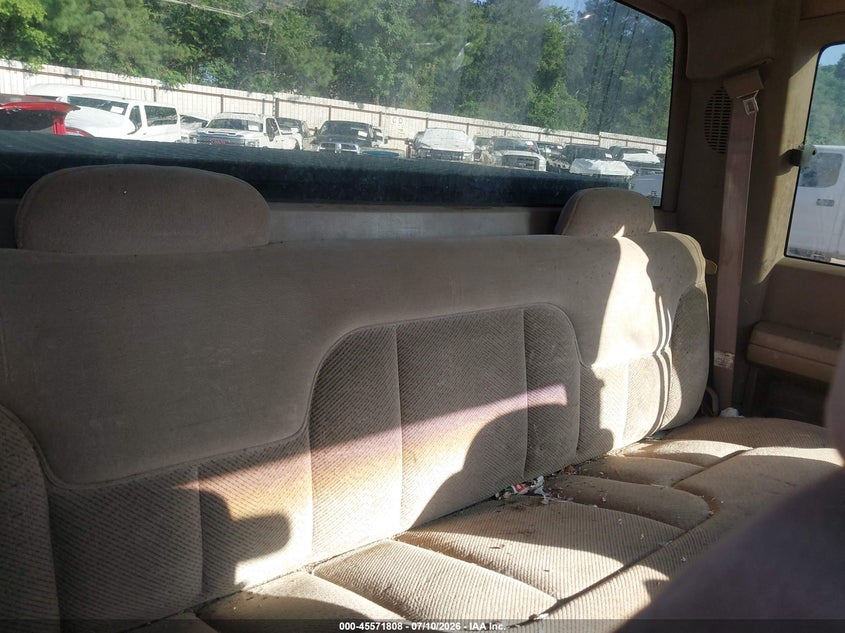 1998 Chevrolet C/k 1500 VIN 2GCEK19R3W1166100 IAAI salvage auction — NORMAL WEAR, Original (Texas), sold $550 on 2026-07-16 (photo 8)