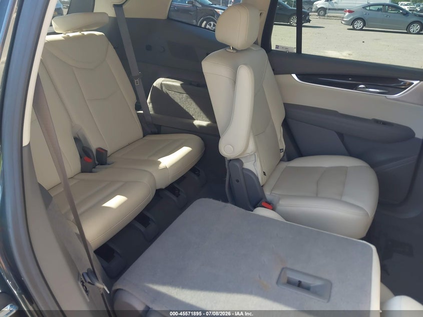2021 Cadillac Xt6 VIN 1GYKPDRS6MZ165563 IAAI salvage auction — UNDERCARRIAGE, Salvage Title, sold $8,200 on 2026-08-01 (photo 8)