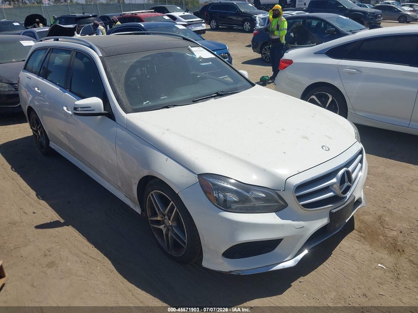 2014 Mercedes-benz E-class VIN WDDHH8JB5EA790204 IAAI salvage auction — UNKNOWN, Clear - Dealer Only (California), sold $4,025 on 2026-07-22 (photo 1)