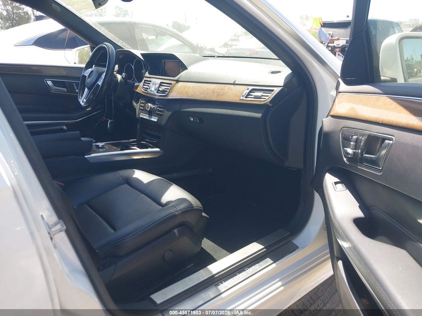 2014 Mercedes-benz E-class VIN WDDHH8JB5EA790204 IAAI salvage auction — UNKNOWN, Clear - Dealer Only (California), sold $4,025 on 2026-07-22 (photo 5)