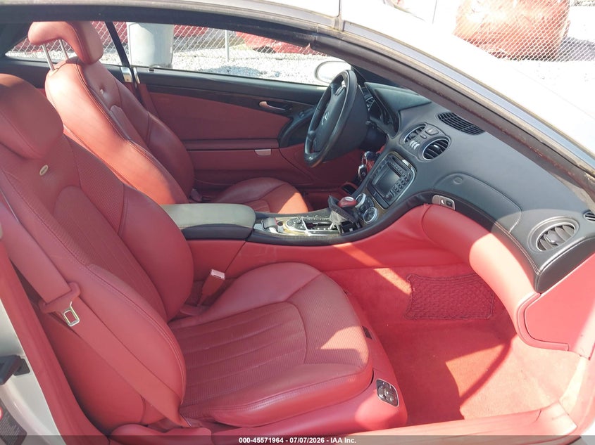 2003 Mercedes-benz Sl-class VIN WDBSK74F53F031965 IAAI salvage auction — NORMAL WEAR, Clear (Florida), sold $25 on 2026-07-09 (photo 8)