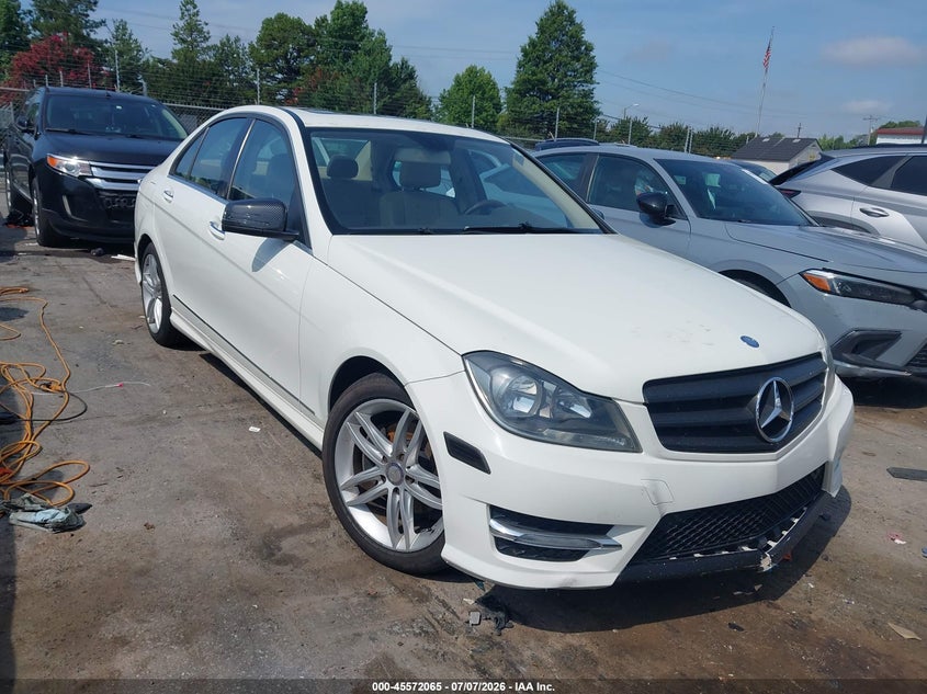 2012 Mercedes-benz C-klasse VIN WDDGF8BB0CR227219 IAAI salvage auction — NORMAL WEAR, Clear-Dealer Only (Michigan), sold $1,100 on 2026-07-20 (photo 1)