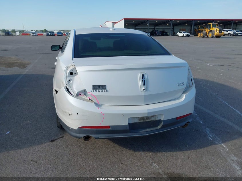 2014 Lincoln Mks VIN 1LNHL9DK0EG601235 IAAI salvage auction — REAR END, Salvage Title, sold $1,850 on 2026-08-01 (photo 6)