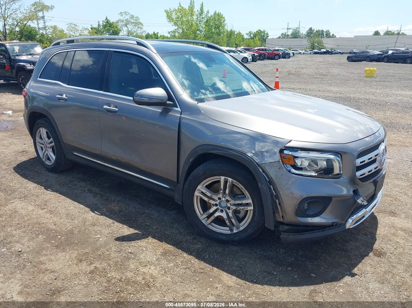 2020 Mercedes-benz Glb VIN W1N4M4HB0LW024246 IAAI salvage auction — RIGHT FRONT, Salvage Title, sold $11,500 on 2026-07-15 (photo 1)