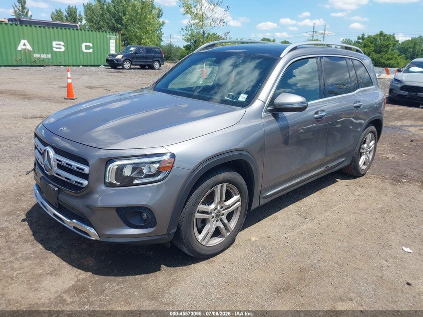 2020 Mercedes-benz Glb VIN W1N4M4HB0LW024246 IAAI salvage auction — RIGHT FRONT, Salvage Title, sold $11,500 on 2026-07-15 (photo 2)