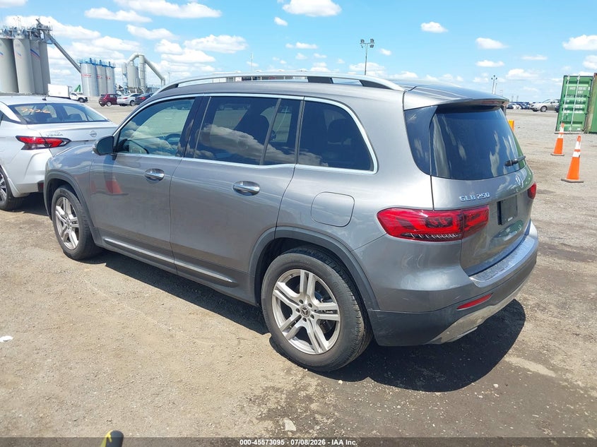 2020 Mercedes-benz Glb VIN W1N4M4HB0LW024246 IAAI salvage auction — RIGHT FRONT, Salvage Title, sold $11,500 on 2026-07-15 (photo 3)