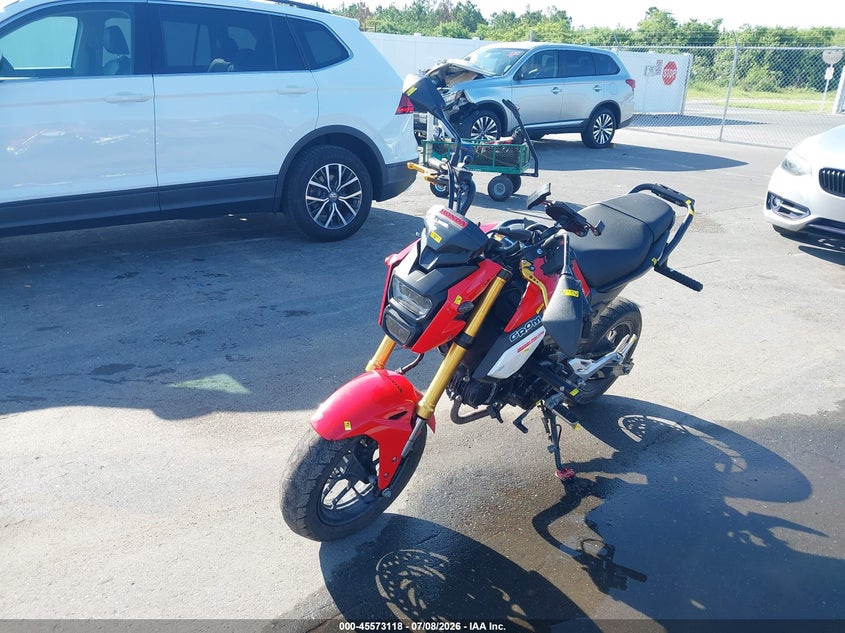 2020 Honda Grom VIN MLHJC7510L5203447 IAAI salvage auction — LEFT FRONT, Rebuildable (Florida), sold $225 on 2026-07-29 (photo 2)