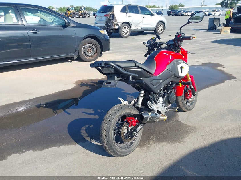 2020 Honda Grom VIN MLHJC7510L5203447 IAAI salvage auction — LEFT FRONT, Rebuildable (Florida), sold $225 on 2026-07-29 (photo 4)