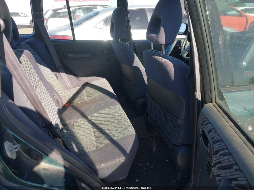 2000 Toyota Rav4 VIN JT3GP10V9Y7068848 IAAI salvage auction — FRONT END, Salvage (California), sold $300 on 2026-07-30 (photo 8)