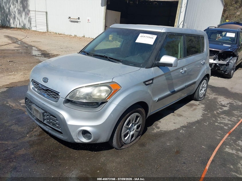 2012 Kia Soul VIN KNDJT2A50C7404008 IAAI salvage auction — NORMAL WEAR, Clear - Dealer Only (California), sold $275 on 2026-07-28 (photo 2)