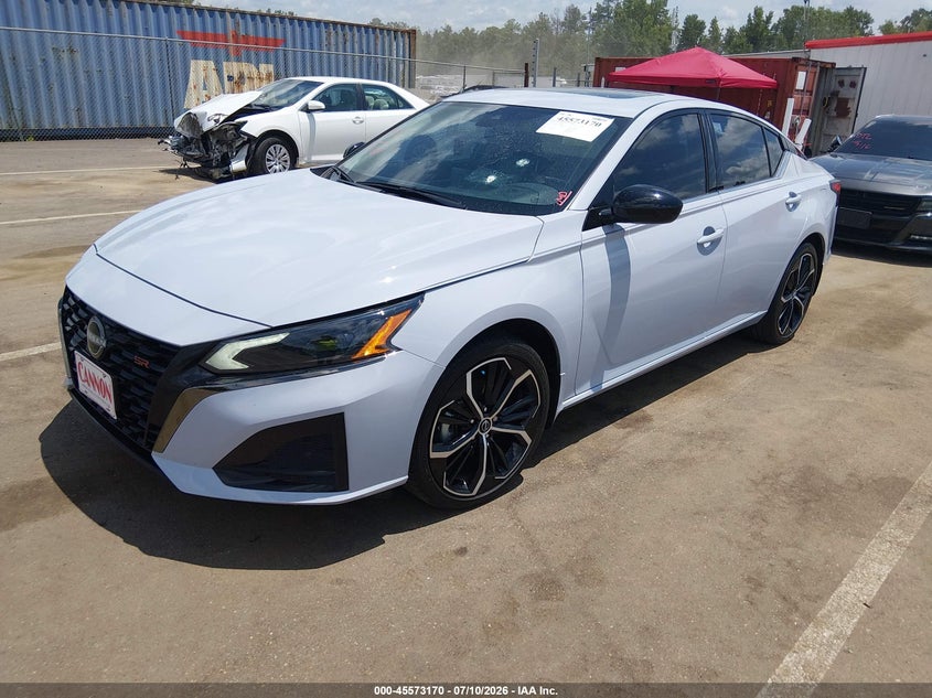 2025 Nissan Altima VIN 1N4BL4CV0SN408881 IAAI salvage auction — ROOF, Salvage Title, sold $11,025 on 2026-08-20 (photo 2)