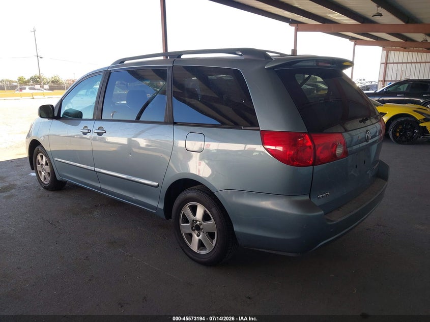 2007 Toyota Sienna VIN 5TDZK23C27S002732 IAAI salvage auction — VANDALISM, Salvage (California), sold $625 on 2026-07-30 (photo 3)