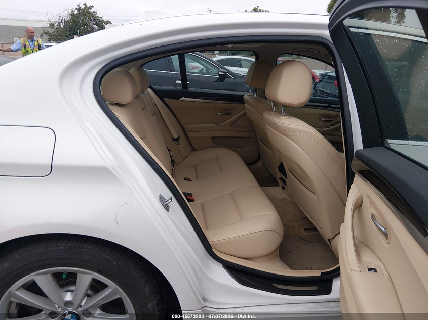 2014 BMW 5 series VIN WBA5A5C57ED503948 IAAI salvage auction — NORMAL WEAR, Clear-Dealer Only (Arizona), sold $2,950 on 2026-07-29 (photo 8)