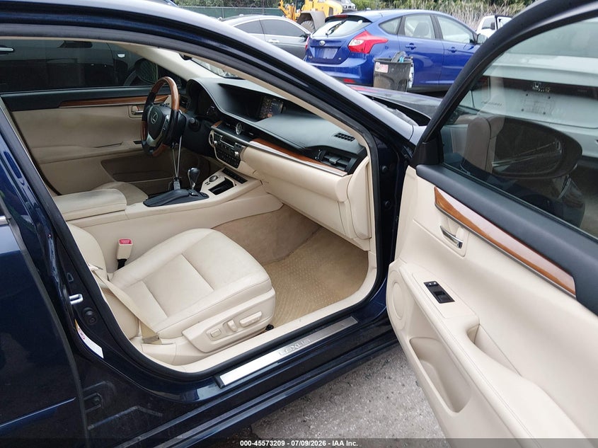 2015 Lexus ES VIN JTHBW1GG4F2094878 IAAI salvage auction — FRONT END, Salvage - Greater Than 75% (Maryland), sold $75 on 2026-07-30 (photo 5)