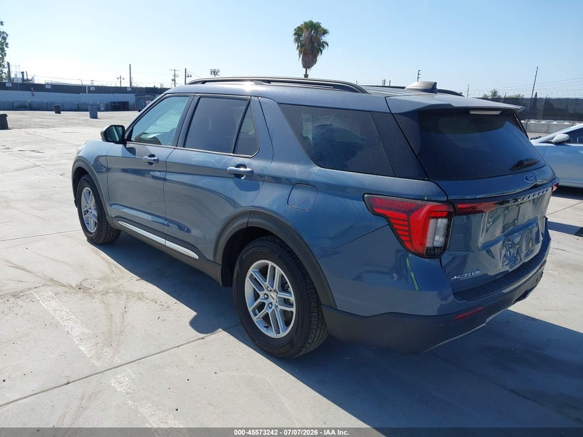 2025 Ford Explorer VIN 1FMUK7DHXSGA27734 IAAI salvage auction — REAR END, Salvage (California), sold $14,400 on 2026-07-25 (photo 3)