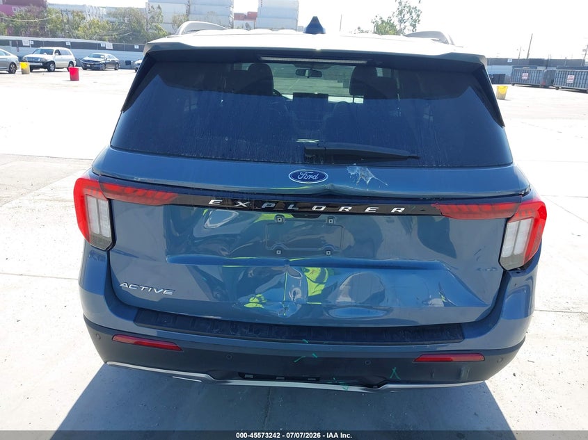 2025 Ford Explorer VIN 1FMUK7DHXSGA27734 IAAI salvage auction — REAR END, Salvage (California), sold $14,400 on 2026-07-25 (photo 6)