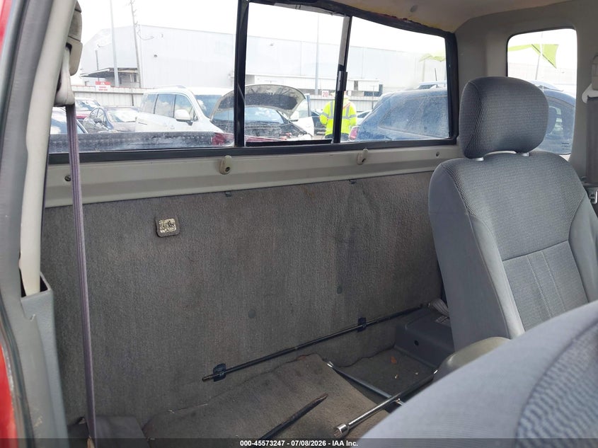 2001 Nissan Frontier VIN 1N6ED26TX1C366312 IAAI salvage auction — NORMAL WEAR, Original (Texas), sold $1,450 on 2026-07-09 (photo 8)