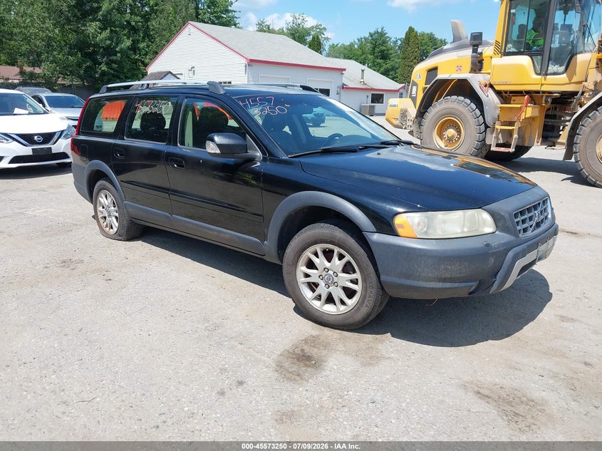 2007 Volvo Xc70 VIN YV4SZ592271263866 IAAI salvage auction — NORMAL WEAR, Original (Maine), sold $250 on 2026-07-20 (photo 1)