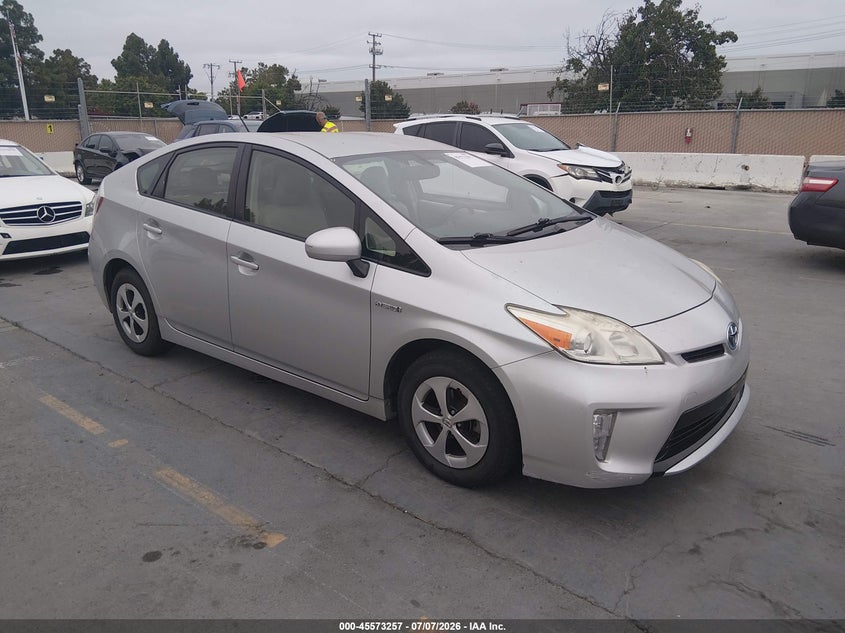 2013 Toyota Prius VIN JTDKN3DU5D5628878 IAAI salvage auction — NORMAL WEAR, Clear - Dealer Only (California), sold $3,050 on 2026-07-13 (photo 1)