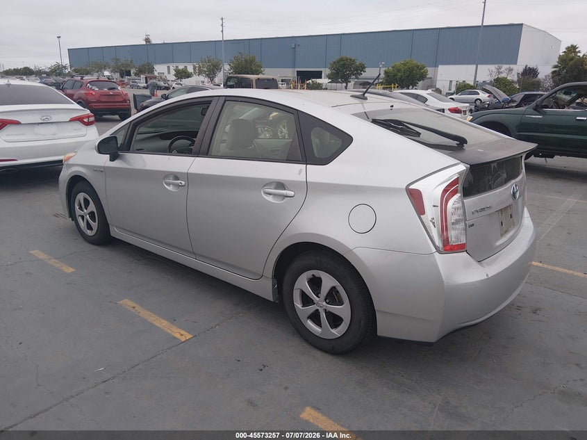 2013 Toyota Prius VIN JTDKN3DU5D5628878 IAAI salvage auction — NORMAL WEAR, Clear - Dealer Only (California), sold $3,050 on 2026-07-13 (photo 3)