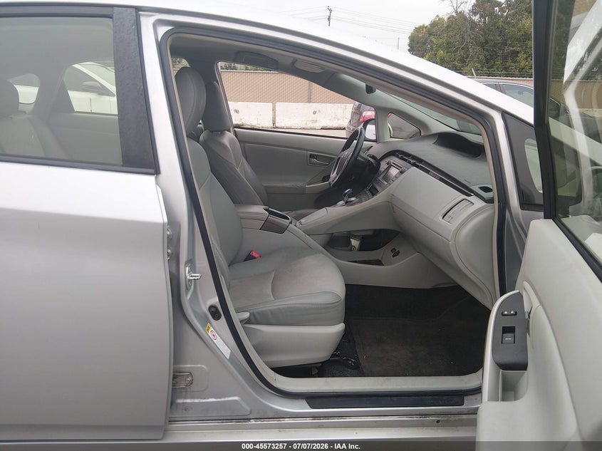 2013 Toyota Prius VIN JTDKN3DU5D5628878 IAAI salvage auction — NORMAL WEAR, Clear - Dealer Only (California), sold $3,050 on 2026-07-13 (photo 5)