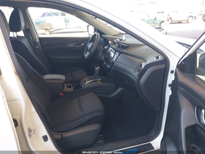 2017 Nissan Rogue VIN JN8AT2MT6HW131507 IAAI salvage auction — FRONT & REAR, Salvage Title, sold $1,050 on 2026-07-21 (photo 5)