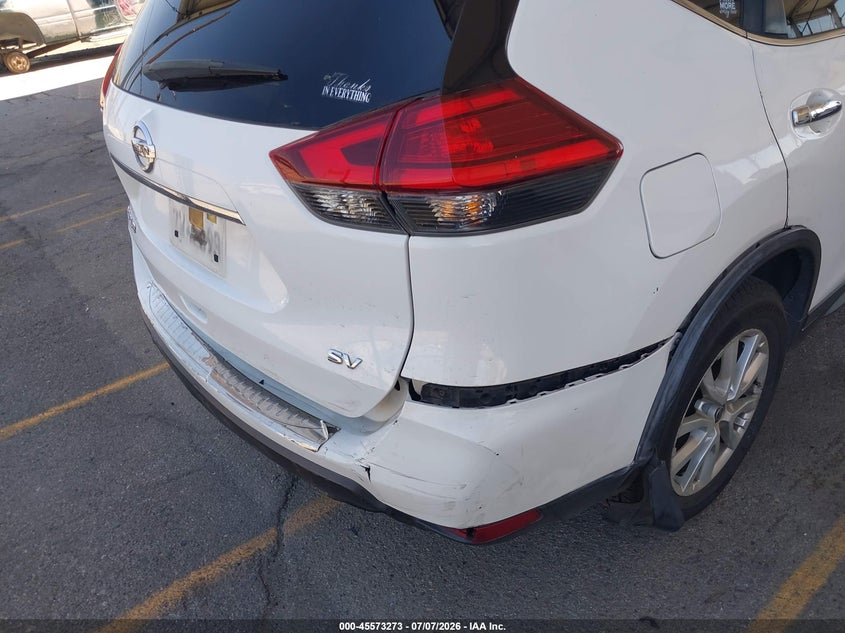 2017 Nissan Rogue VIN JN8AT2MT6HW131507 IAAI salvage auction — FRONT & REAR, Salvage Title, sold $1,050 on 2026-07-21 (photo 6)