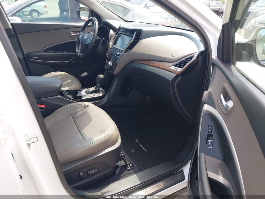 2018 Hyundai Santa fe VIN 5XYZWDLA4JG571178 IAAI salvage auction — Burn Engine, Salvage Title, sold $2,550 on 2026-07-22 (photo 5)