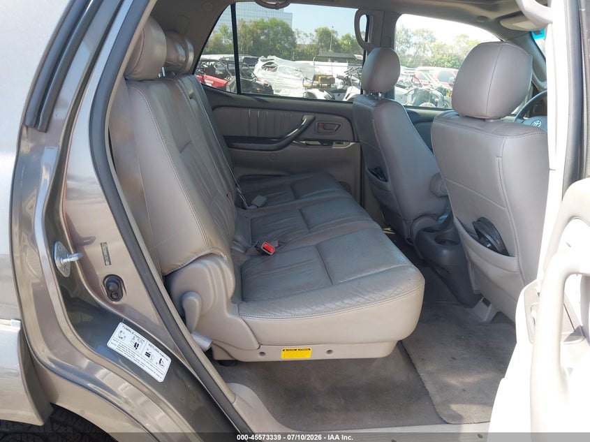 2006 Toyota Sequoia VIN 5TDZT38A86S280320 IAAI salvage auction — FRONT & REAR, Salvage (California), sold $1,250 on 2026-07-30 (photo 8)