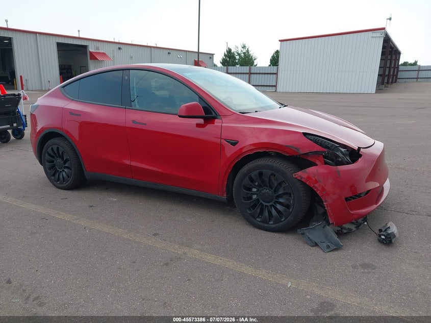 2022 Tesla Model y VIN 7SAYGDEE4NF519767 — IAAI salvage auction photo