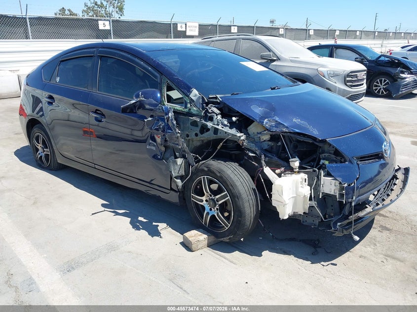 2013 Toyota Prius VIN JTDKN3DU8D0343945 IAAI salvage auction — FRONT END, Salvage (California), sold $675 on 2026-07-29 (photo 1)