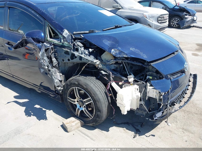 2013 Toyota Prius VIN JTDKN3DU8D0343945 IAAI salvage auction — FRONT END, Salvage (California), sold $675 on 2026-07-29 (photo 6)