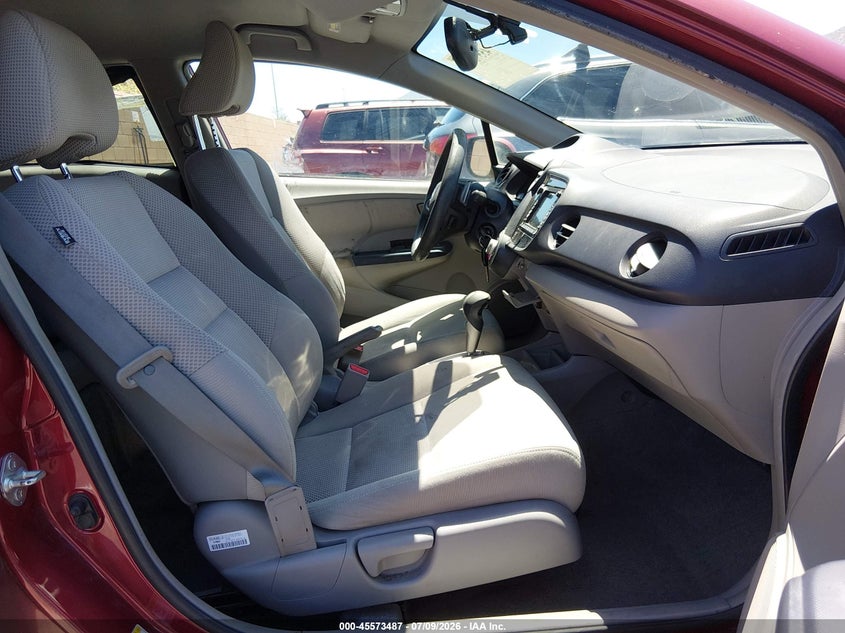 2010 Honda Insight VIN JHMZE2H76AS041436 IAAI salvage auction — SIDE, Clear - Dealer Only (California), sold $650 on 2026-07-22 (photo 5)